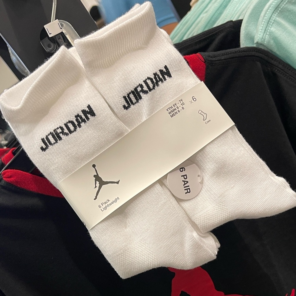 JORDAN JUMPMAN CREW Socks 
6PK
Style XJ0130-001